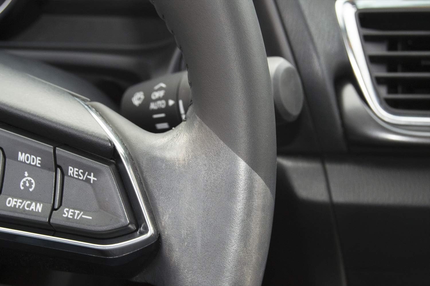 Sisbrill 361 All Use Car – Seat Cleaner, Upholstery, Dashboard, Leather, Mosquitoes - Interior and Exterior of the Car - 750 ml - Image 5