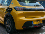 Peugeot e-208 y e-2008: los accesorios que de verdad le sacan partido (guía 2026)