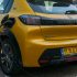 Regalos para conductores de coche eléctrico: ideas de 10 a 100 € que sí se usan
